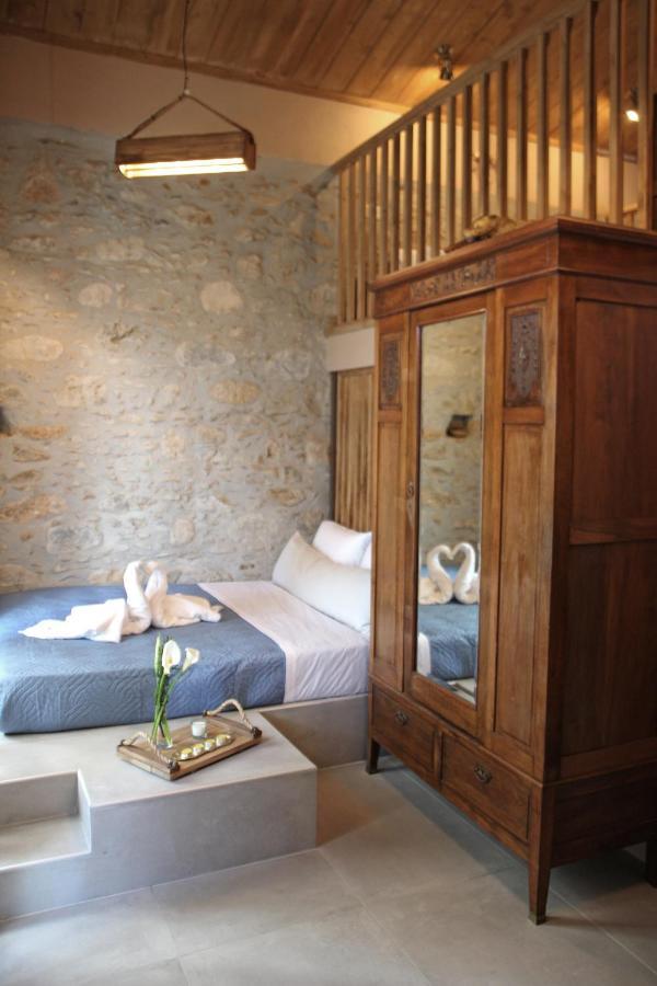 Laini Guest Houses Kouloukouthiana Ngoại thất bức ảnh