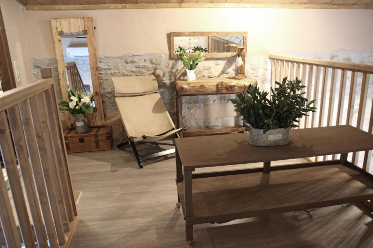 Laini Guest Houses Kouloukouthiana Ngoại thất bức ảnh