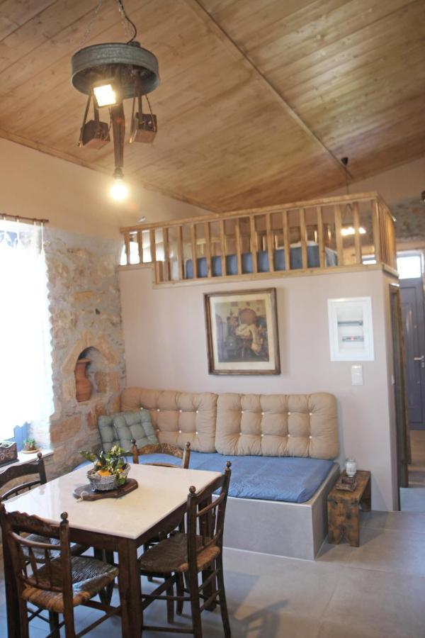 Laini Guest Houses Kouloukouthiana Ngoại thất bức ảnh